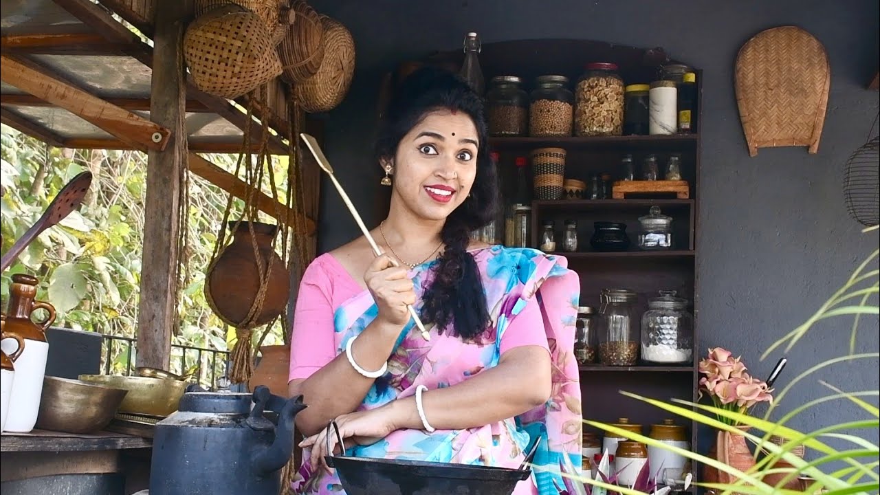 Unique Bengali Fish Recipes| Dum Boal, Fish Head Curry, Mourola Chop ...