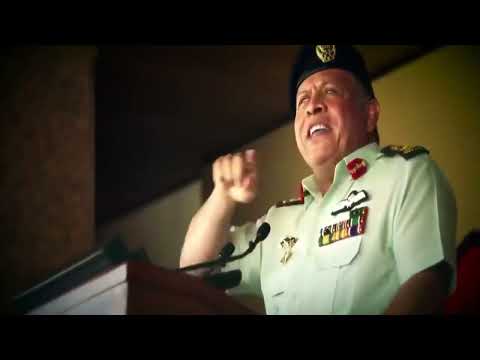 لوح بالشماغ الأحمر اللوزيين