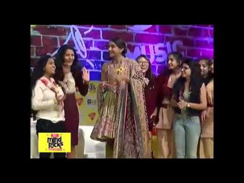 Salman Khan Smells So Damn Good!: Sonam Kapoor