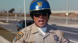 CHiPs S05E13 - Scene 2