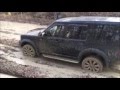 Land Rover Discovery 3 VS Toyota Hilux