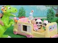 バービーの足がケガしちゃった！救急車で病院に運ばれたよ！❤トイバス（ToyBus) キッズ おもちゃアニメ