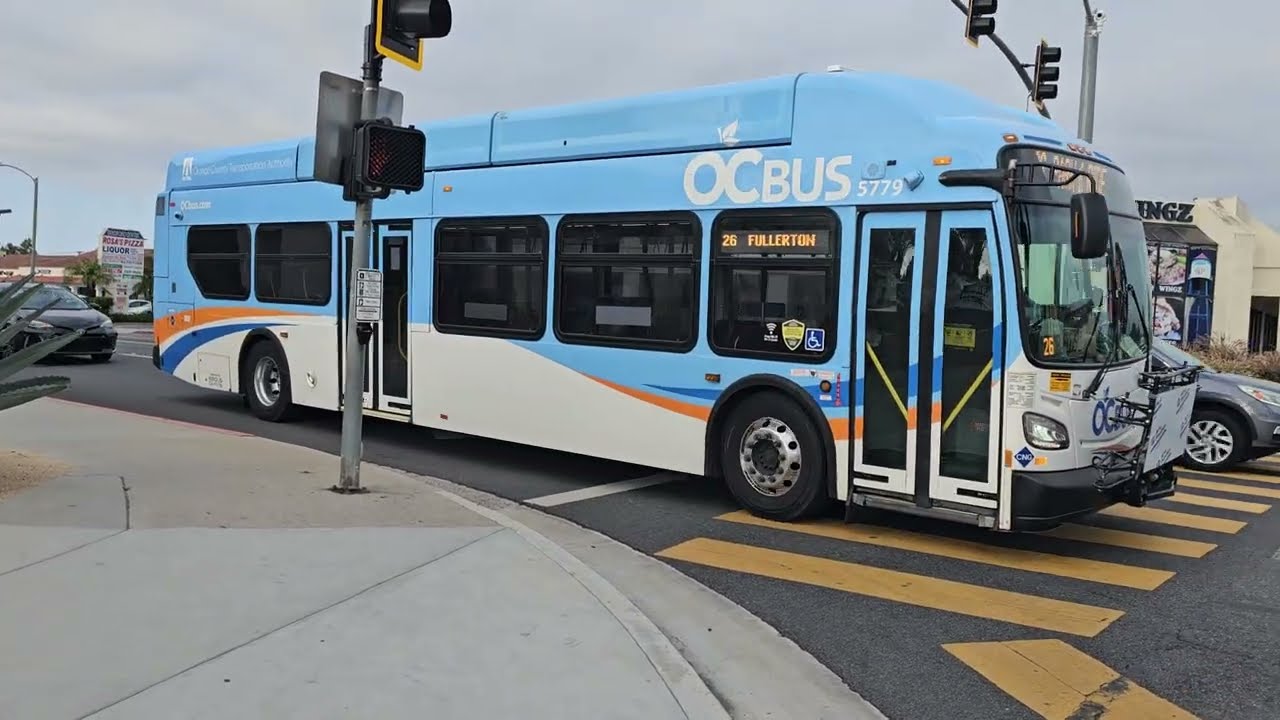 パスネット No.9 OCTA 2016 New Flyer XN40 #5779 - YouTube