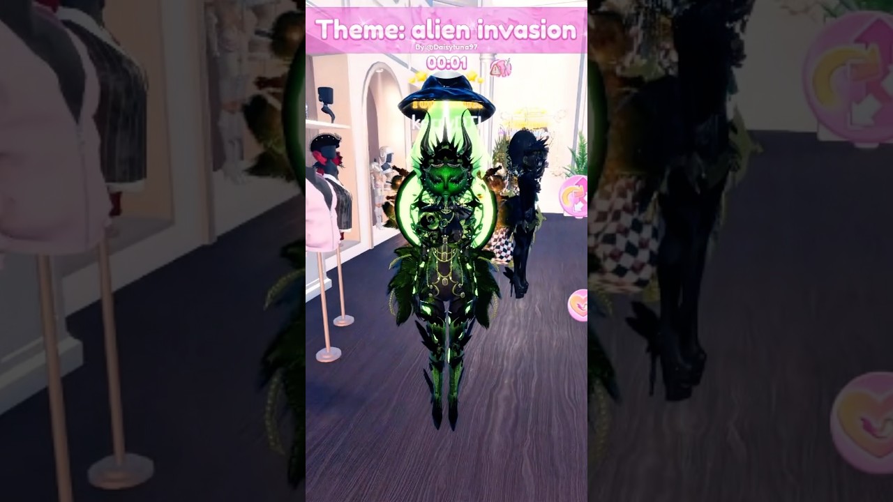 Dress to impress gameplay | creating an alien invasion look #dresstoimpress  - YouTube