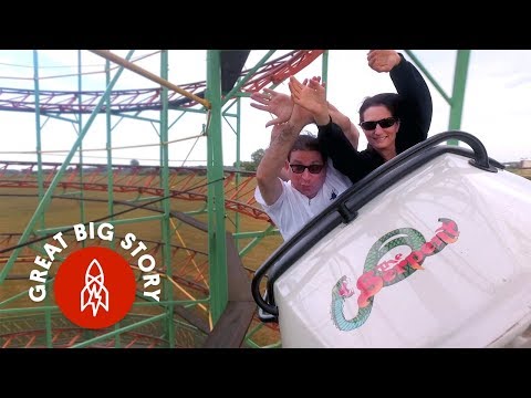 Video This Couple Rode Over 2,000 Roller Coasters