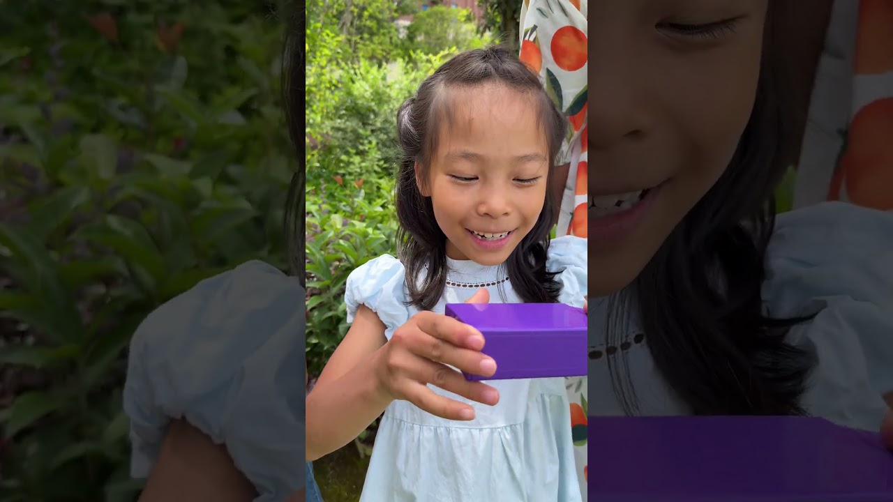 Same Magic Box: First two get full of snacks, the third gets all empty boxes