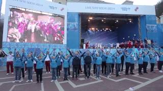 Ансамбль танца "Русские узоры" и ФМД "Надежды Европы" в Олимпийском Сочи 2014.