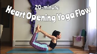 YOGA FOR CHEST & SHOULDERS | Heart opening 20-minute flow screenshot 2