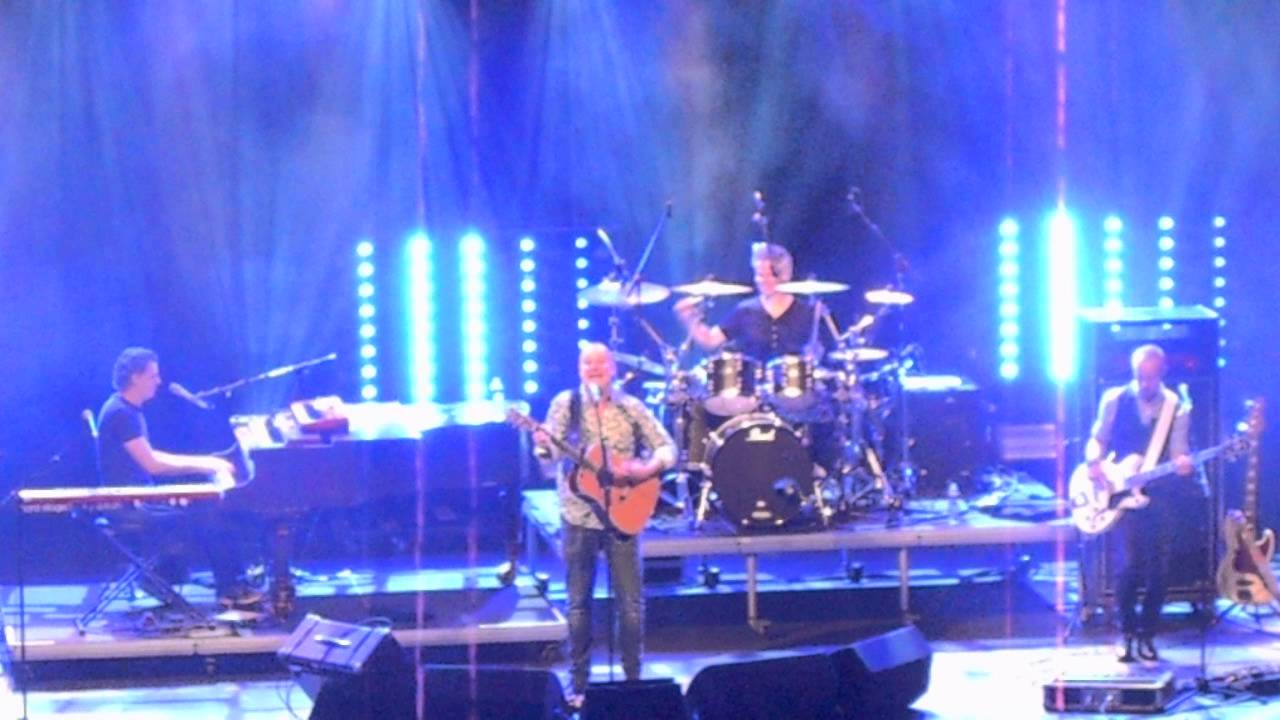 Blof Aan de Kust (Tilburg, 11/12/2015) YouTube Blof Aan de Kust (Tilburg, 11/12/2015) YouTube