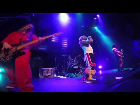 eruption running with the devil