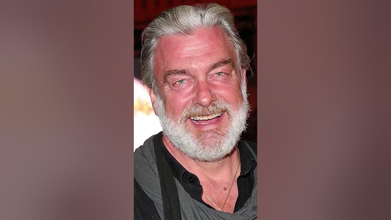 Ray Stevenson, ator de Thor e RRR, morre aos 58 anos