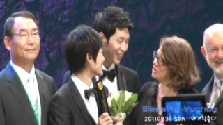 20110831 SDA 시상식후 유천