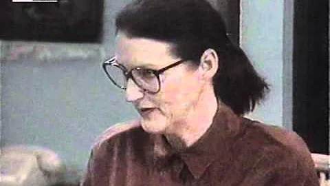 10 more Neighbours moments from 1990 - No 1 -  Pam...