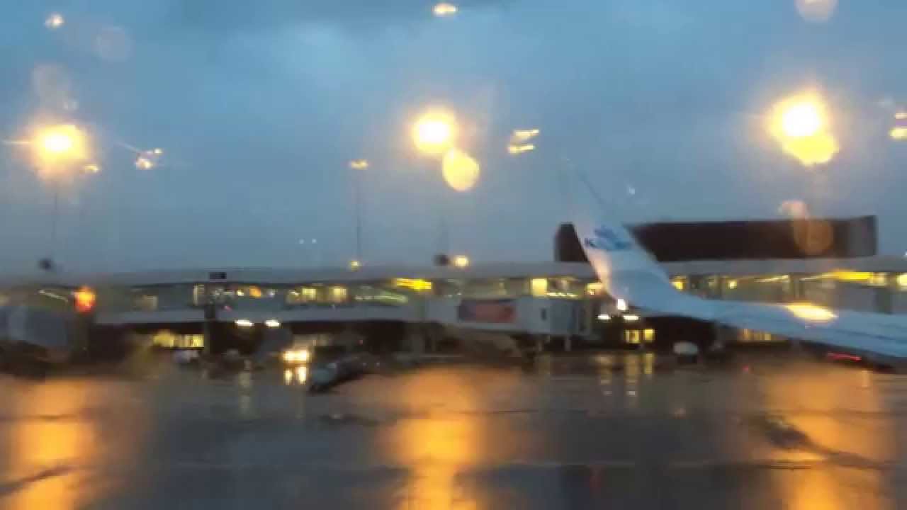 KLM KL1229 takeoff at Amsterdam AMS heading to Paris CDG (00780) YouTube