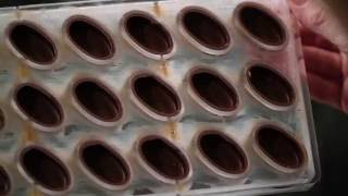 How to mould chocolates screenshot 1