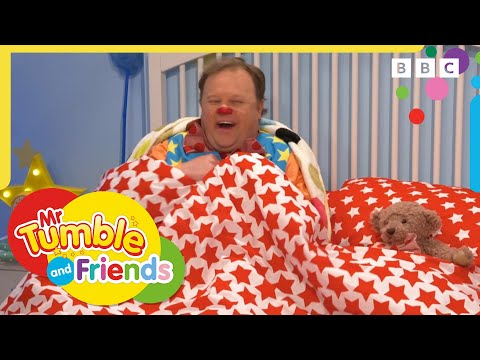 Chilly Moments Winter Marathon With Mr Tumble Mr Tumble And Friends
