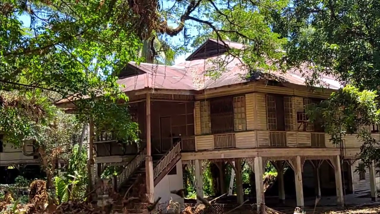 SUGAR MILL CENTURY STAFF HOUSES in 