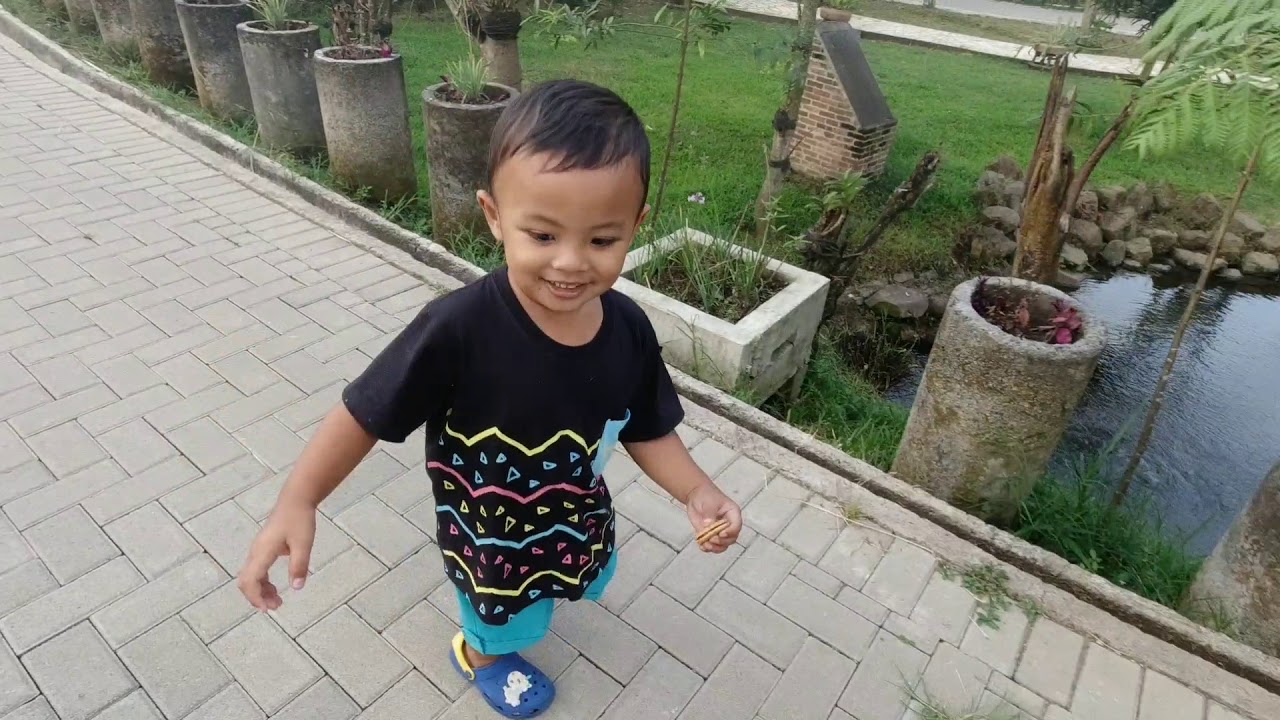 Park & zoo bandung - YouTube