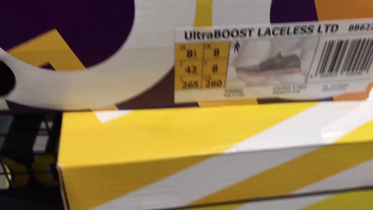 Adidas ultra boost laceless wow