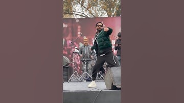 Bilal Saeed angry on crowd 😡😡 Phalia #viral #bilalsaeed #aimabaig #fight #angry