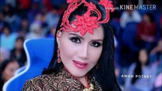 LAGU TERBAIK RITA SUGIARTO GOYAH