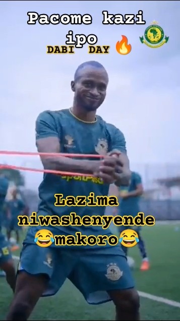 Lazima niwashenyende😂🔥 makoro_-_pacome zouzoa at YANGA africa #yangatv #football #highlights #bunge