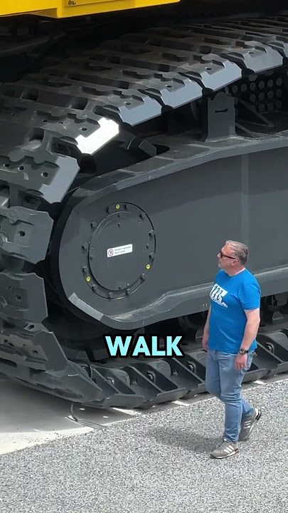 World's BIGGEST Excavator Makes Everything Look Tiny?