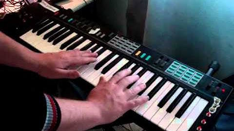 YAMAHA PSR 12 CIRCUIT BEND