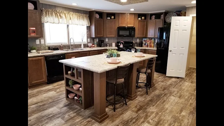 Monster Home - Moderate Price - Cheyenne 3330
