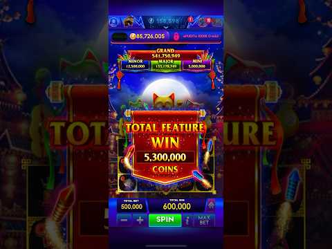 "Las Vegas casino slots: a dazzling array of lights, sounds, and jackpots! 馃幇馃挜 #lasvegaslife