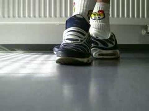 Blue nike TN with white socks Tn - YouTube