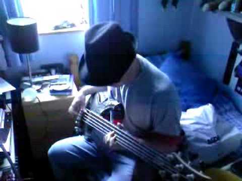 Bass Guitar Improvisation (The Funktipuss) Cort curbow 5