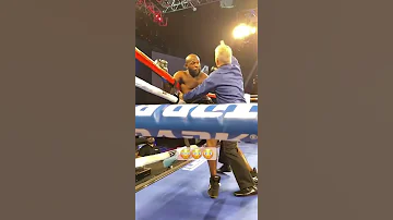 صوت اللكمه جعل الحكم ينهي اللقاء Boxing 