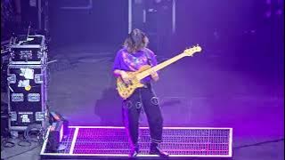 One Ok Rock -  Let Me Let You Go @ MGM Music Hall Boston