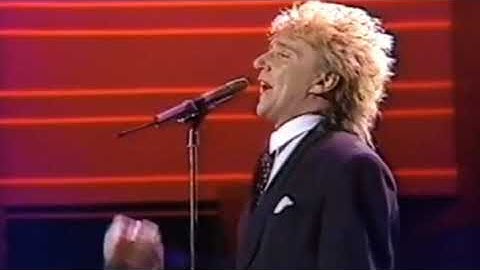Rod Stewart  - Downtown train  ( Live 1989 )