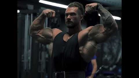 CBUM COM BÍCEPS IMPRESSIONANTES  - 1 SEMANA DO OLYMPIA
