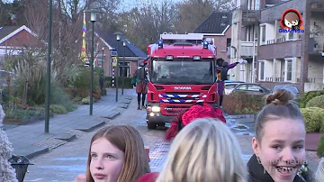 Sint en Pieten komen met brandweer aan in Vlagtwedde