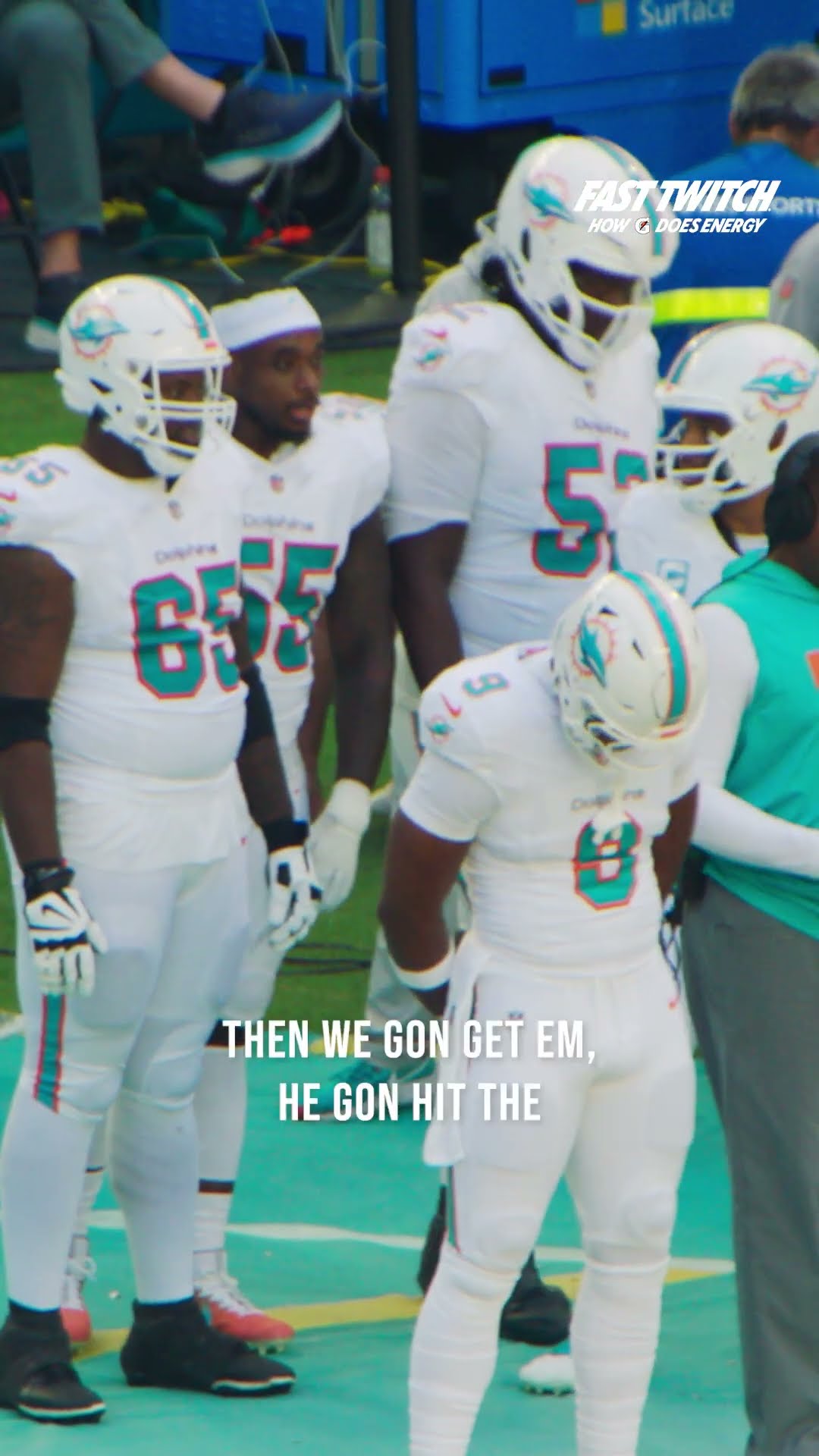 These two have their own language ? #TuaTagovailoa #AaronBrewer