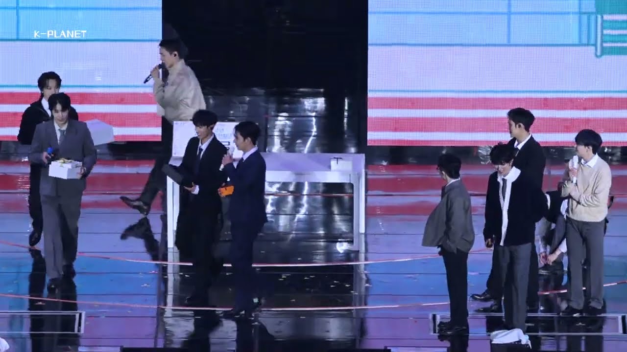 SEVENTEEN FAN MEETING 'Sebong Company: Recreation Time' 4K Fancam 직캠 | 세븐틴 팬미팅 캐럿랜드 CARATLAND 250320