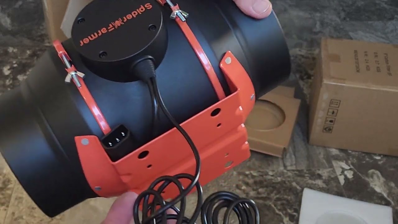 spider farmer 6 inch inline fan with carbon filter and smart control