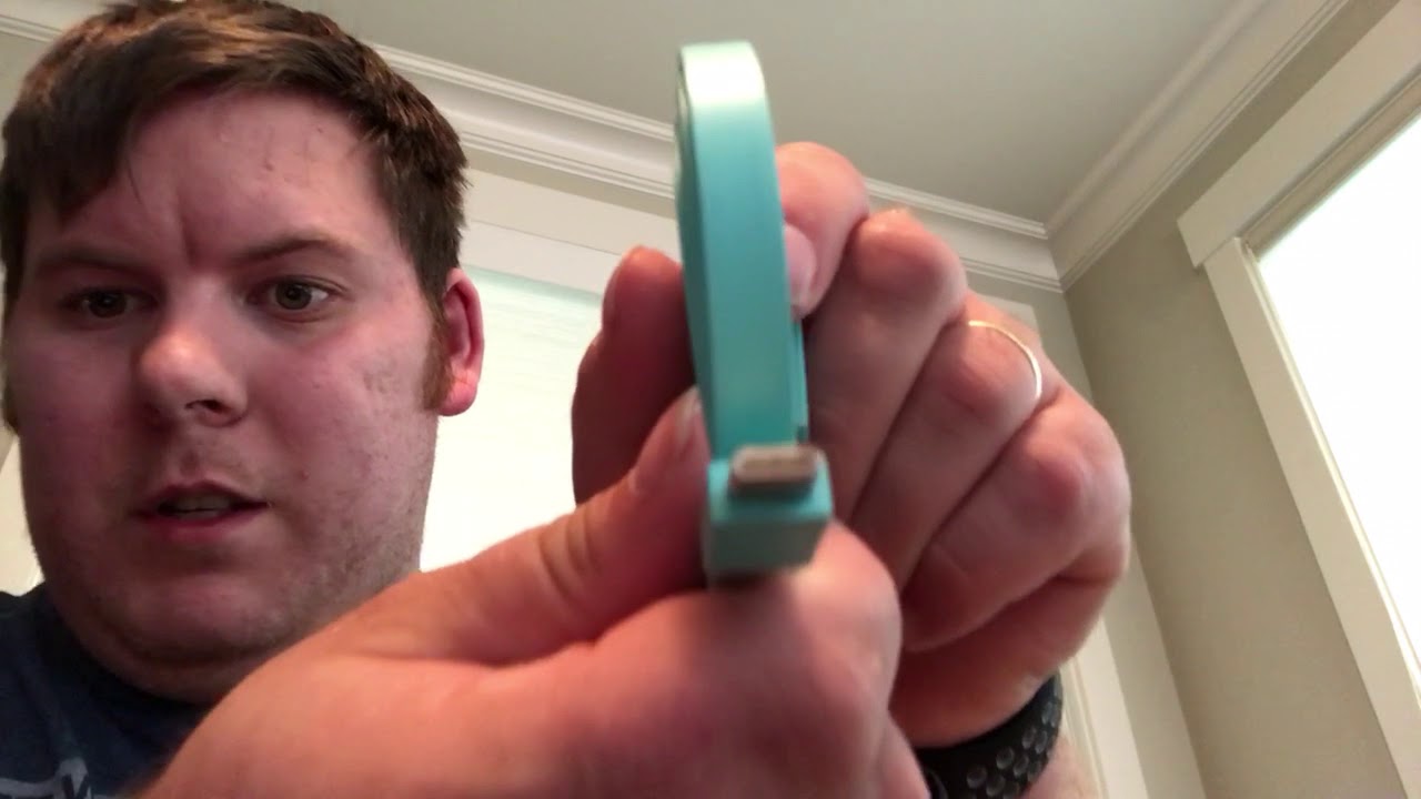 Unboxing the Nextbit Robin smartphone fall 2017