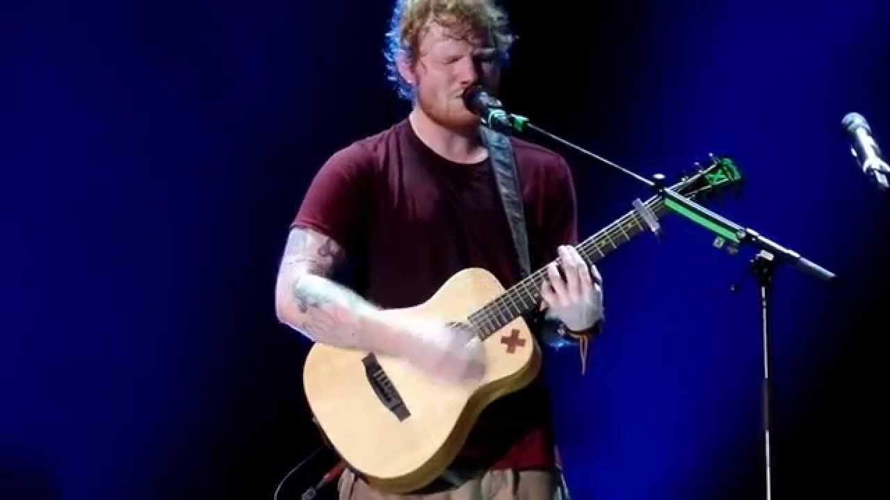 Ed Sheeran - Dark Times (short clip) Live Multiply Tour Houston 2015 HQ