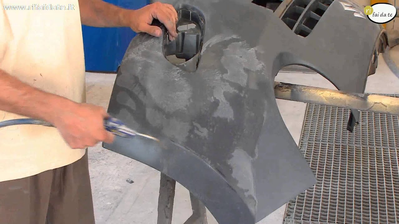 Come togliere insetti dalla carrozzeria dell'auto - WD-40 ...