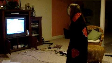 Deidara fails at DDR
