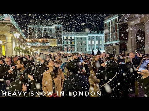 🎄Christmas Walks in Central London 2023 | London Christmas Lights & Market [4K HDR]