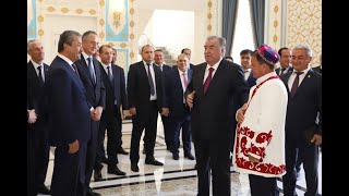 видео: Ифтитоҳи бинои Қасри фарҳанг дар деҳаи Пушинги ноҳияи Данғара картинка: Ифтитоҳи бинои Қасри фарҳанг дар деҳаи Пушинги ноҳияи Данғара