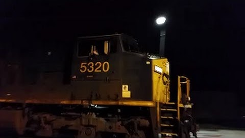 [CSX]5320 ES40DC Leads Q141-08 Through Fayetteville NC With A Friendly Wave & GE Rumble & Juice