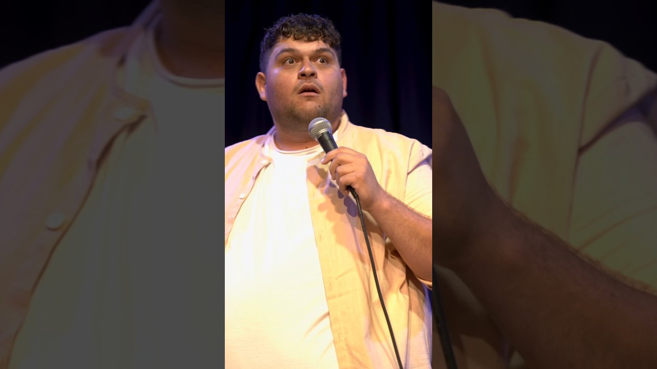 Ολόκληρη η παράσταση στο κανάλι της 