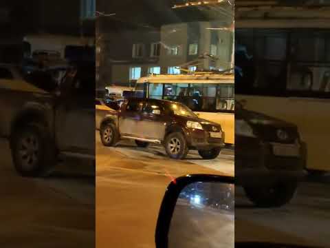 Как эвакуируют трамваи в Томске.#shorts