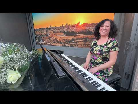 Frida Libman - Pianist